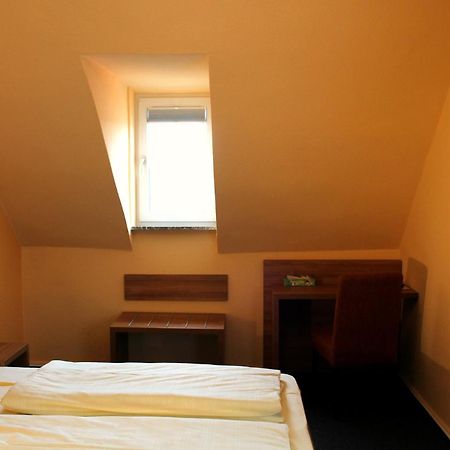 Zur Lindenau Hotel Rüdesheim am Rhein Szoba fotó