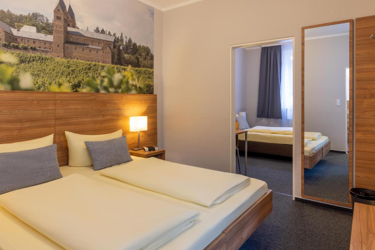 Zur Lindenau Hotel Rüdesheim am Rhein Kültér fotó