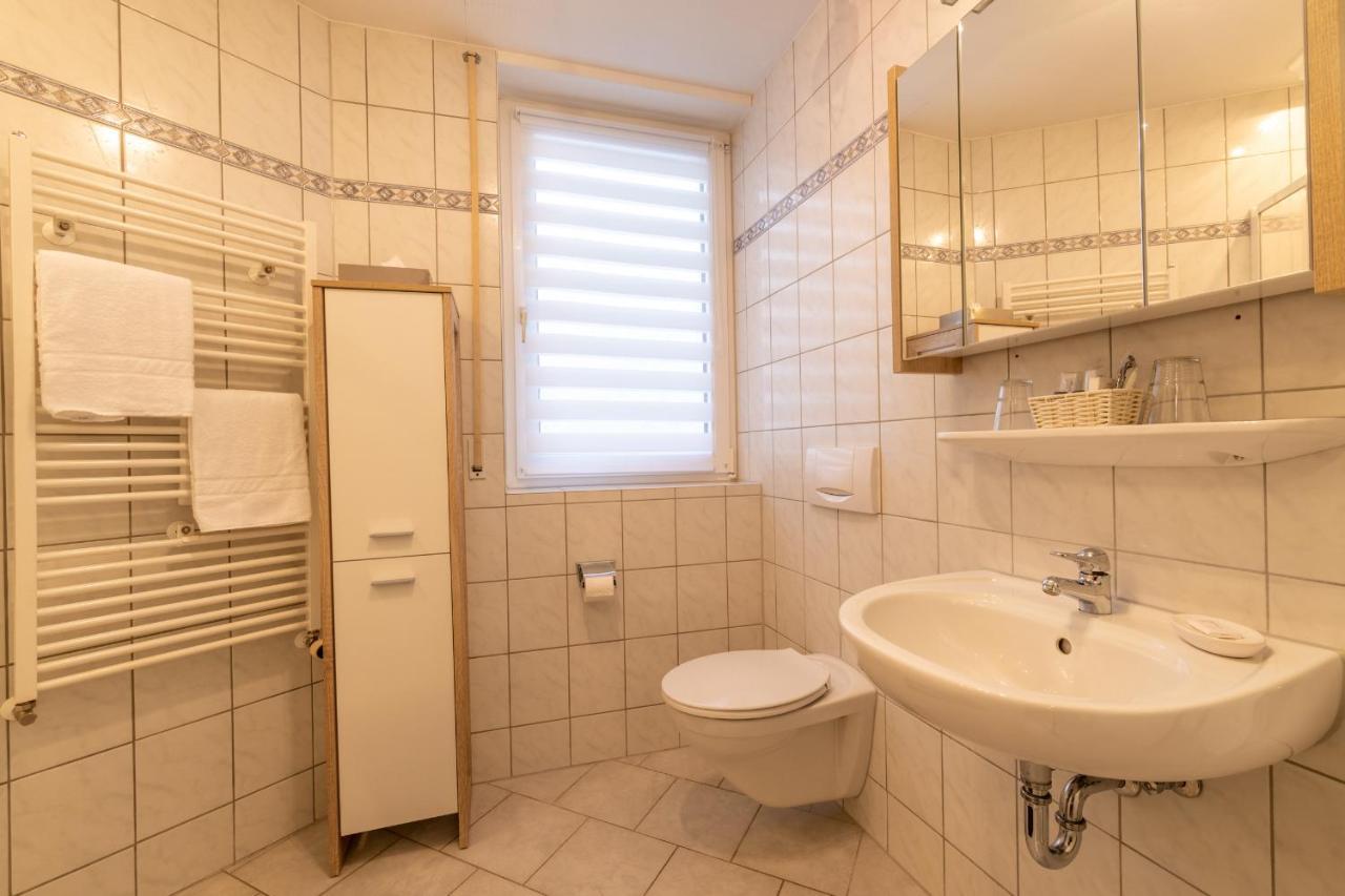 Zur Lindenau Hotel Rüdesheim am Rhein Kültér fotó