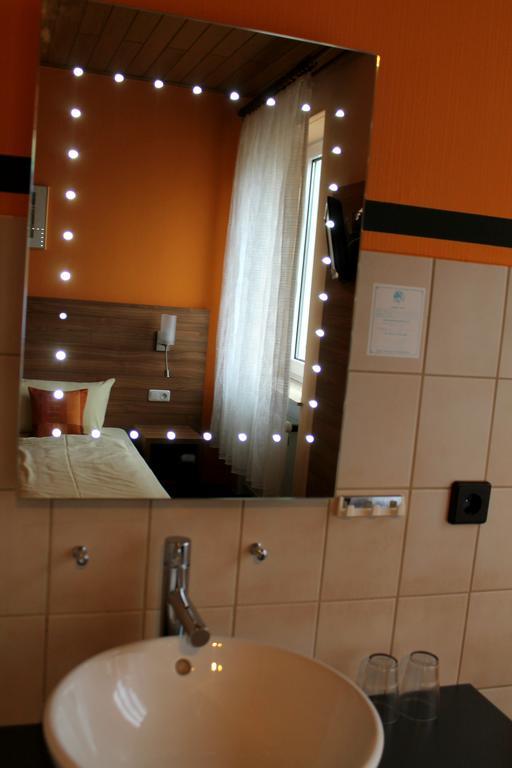 Zur Lindenau Hotel Rüdesheim am Rhein Kültér fotó