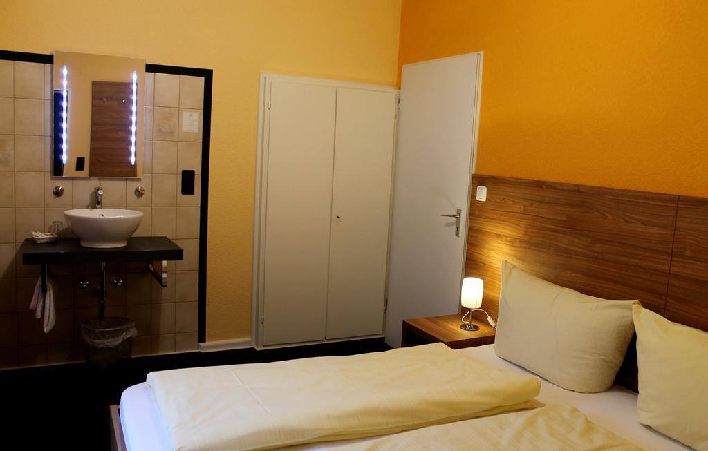 Zur Lindenau Hotel Rüdesheim am Rhein Kültér fotó