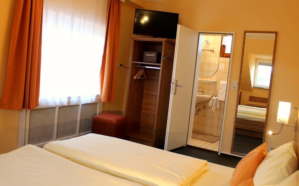 Zur Lindenau Hotel Rüdesheim am Rhein Kültér fotó